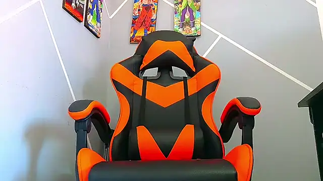 ADAM HOT online show from September 2025 08:24:02 PM