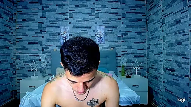 ADAM HOT online show from September 2025 08:47:01 PM