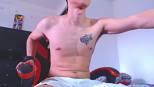 ADAM HOT online show from March 2026 04:48:01 PM