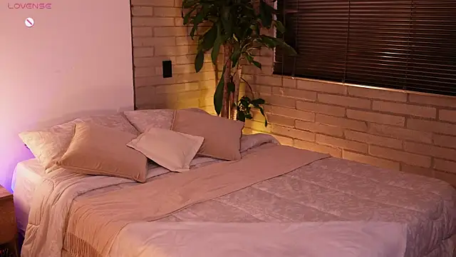 sammy laszlow online show from January 2026 01:51:01 AM