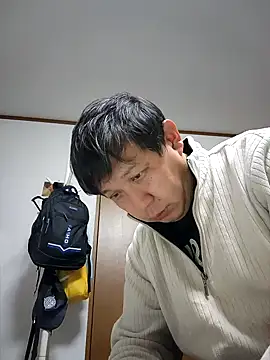 07YUKIO online show from December 2025 08:40:02 AM