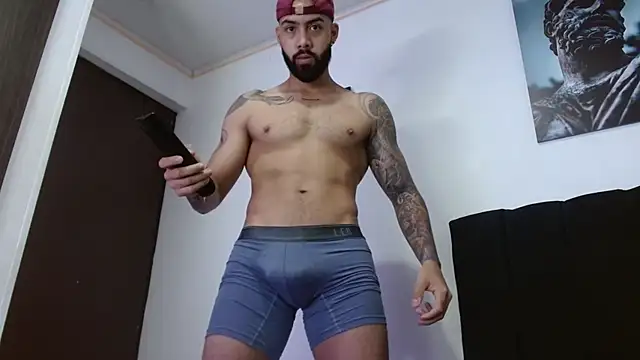 Hendry  online show from March 2025 11:53:02 PM