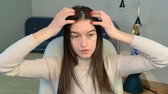 Snapshot of Alice__grace chatting on December 2024 09:41:01 PM Alice  grace online show from December 2024 09:41:01 PM
