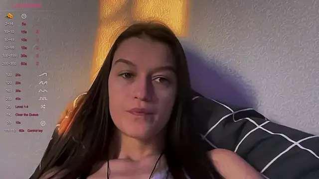 Snapshot of Alice__grace chatting on February 2025 02:07:01 PM Alice  grace online show from February 2025 02:07:01 PM