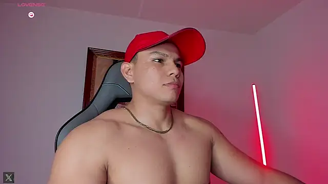 RoyConstance online show from November 2025 04:44:02 AM