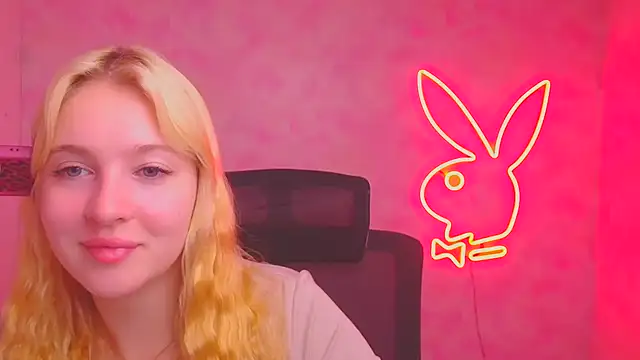 Milka kiss  online show from October 2025 11:42:01 AM