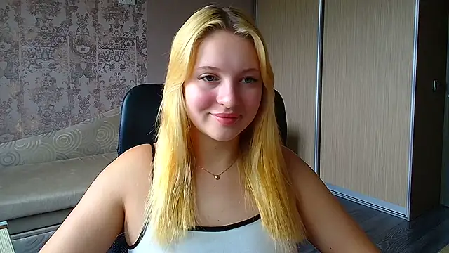 Milka kiss  online show from July 2026 07:55:02 AM