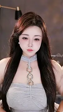 Snapshot of Qiaoqiao_ chatting on October 2025 01:58:01 PM Qiaoqiao online show from October 2025 01:58:01 PM