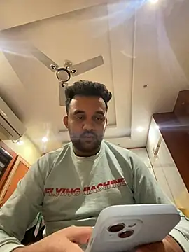 Snapshot of BengaliBabu_Rohan chatting on December 2024 05:09:01 PM BengaliBabu Rohan online show from December 2024 05:09:01 PM