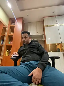 Snapshot of BengaliBabu_Rohan chatting on January 2025 02:47:02 PM BengaliBabu Rohan online show from January 2025 02:47:02 PM