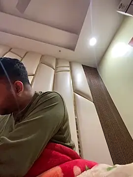 Snapshot of BengaliBabu_Rohan chatting on January 2025 11:29:01 PM BengaliBabu Rohan online show from January 2025 11:29:01 PM