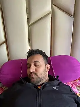 Snapshot of BengaliBabu_Rohan chatting on January 2025 08:00:02 AM BengaliBabu Rohan online show from January 2025 08:00:02 AM