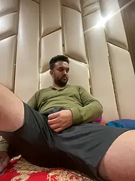 Snapshot of BengaliBabu_Rohan chatting on January 2025 06:46:01 PM BengaliBabu Rohan online show from January 2025 06:46:01 PM