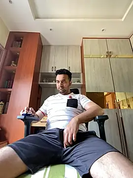 Snapshot of BengaliBabu_Rohan chatting on February 2025 05:56:02 AM BengaliBabu Rohan online show from February 2025 05:56:02 AM