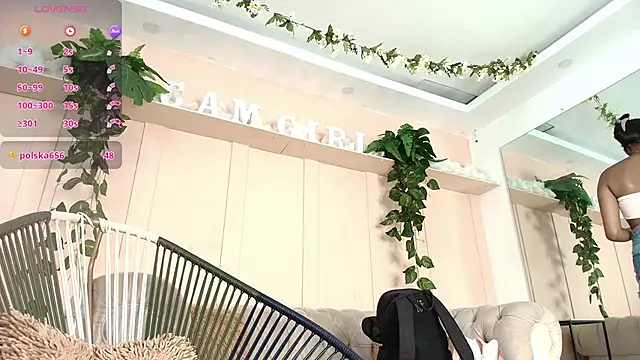 Snapshot of flavia_cruz chatting on October 2025 07:34:01 PM flavia cruz online show from October 2025 07:34:01 PM