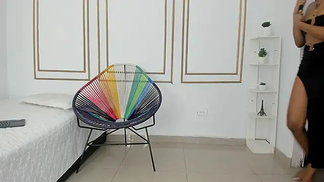 Snapshot of flavia_cruz chatting on November 2025 07:23:02 PM flavia cruz online show from November 2025 07:23:02 PM