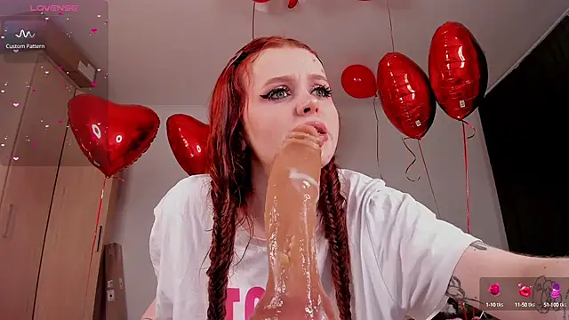 Snapshot of mirida_fox chatting on February 2025 09:17:01 PM mirida fox online show from February 2025 09:17:01 PM