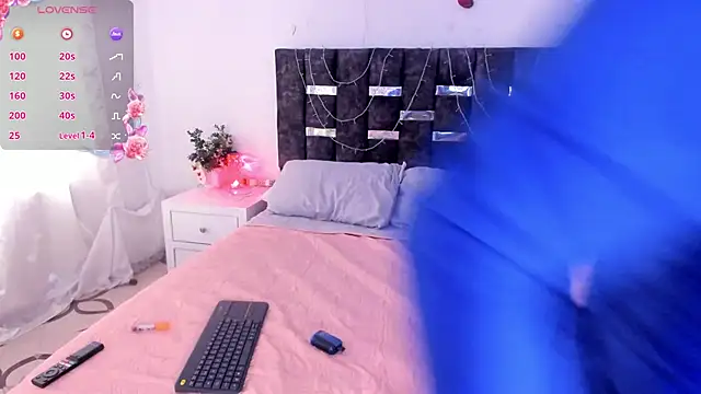 sharonmiller 2  online show from December 2024 07:32:01 PM