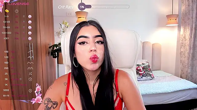 Snapshot of zoee_jackson chatting on December 2024 09:50:02 PM zoee jackson online show from December 2024 09:50:02 PM