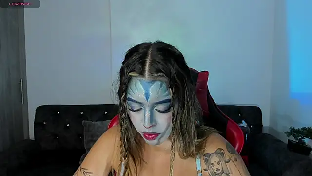 zoee jackson online show from October 2025 04:13:02 AM