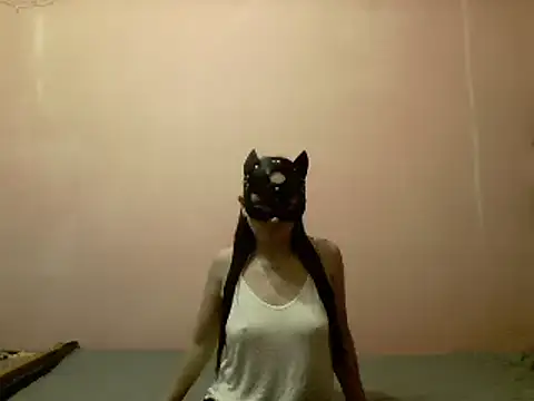 Snapshot of MaxWellas6 chatting on February 2025 07:07:01 PM MaxWellas6 online show from February 2025 07:07:01 PM