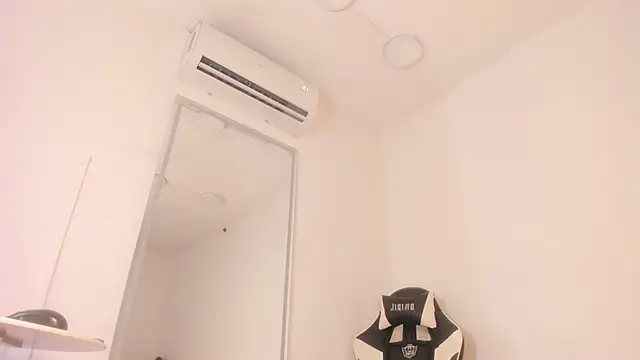 vera candella online show from January 2026 11:59:02 AM