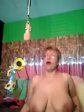 Snapshot of Isabelle_Lov18 chatting on January 2025 08:00:01 AM Isabelle Lov18 online show from January 2025 08:00:01 AM