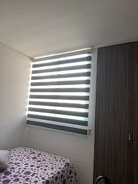 AmmyCollinsW online show from January 2025 07:41:02 PM