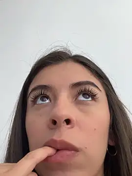 AmmyCollinsW online show from February 2025 06:04:01 PM