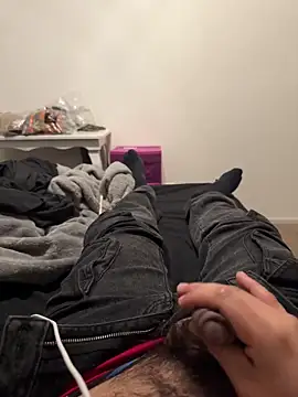 Snapshot of alanrguzoso012 chatting on November 2025 09:17:02 AM alanrguzoso012 online show from November 2025 09:17:02 AM