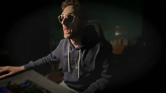 Stefisexy91 online show from October 2025 08:20:02 PM