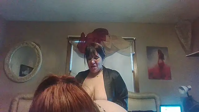 Snapshot of nora_lane chatting on January 2025 03:32:02 PM nora lane online show from January 2025 03:32:02 PM