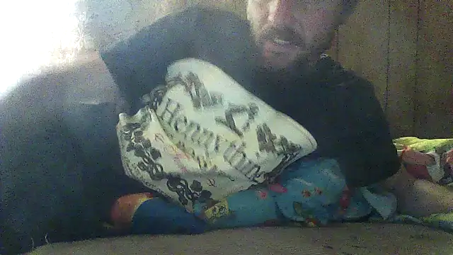 Snapshot of luke_thighwalker2469 chatting on November 2025 11:38:01 PM luke thighwalker2469 online show from November 2025 11:38:01 PM