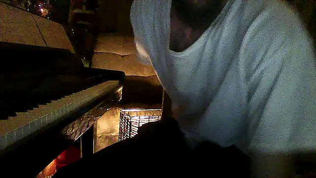 Snapshot of luke_thighwalker2469 chatting on November 2025 01:05:01 AM luke thighwalker2469 online show from November 2025 01:05:01 AM