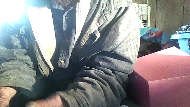 Snapshot of luke_thighwalker2469 chatting on December 2025 03:51:01 PM luke thighwalker2469 online show from December 2025 03:51:01 PM