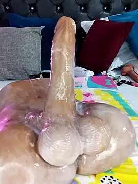 Konny May online show from February 2025 05:37:01 AM