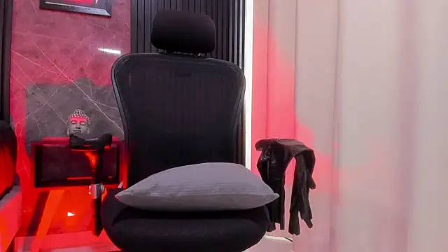 BambiiQueen online show from January 2025 06:02:01 PM