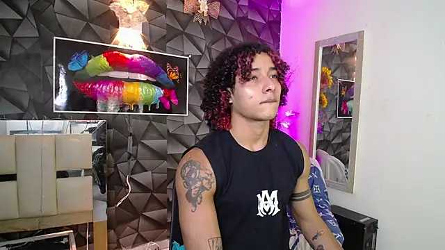 Demitryo online show from January 2025 03:50:02 AM