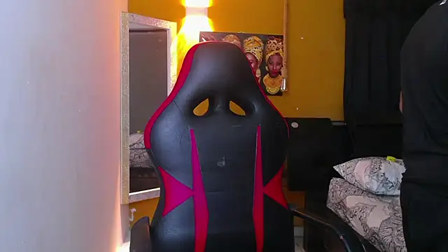 Demitryo online show from February 2025 03:04:02 AM