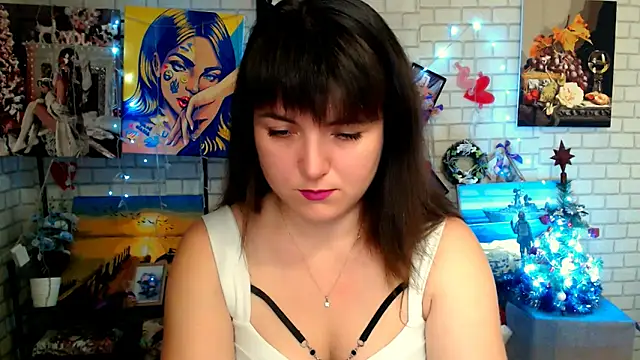 Snapshot of Darina_M_ chatting on December 2025 06:09:01 AM Darina M online show from December 2025 06:09:01 AM