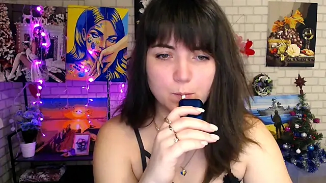 Snapshot of Darina_M_ chatting on January 2026 05:44:02 AM Darina M online show from January 2026 05:44:02 AM