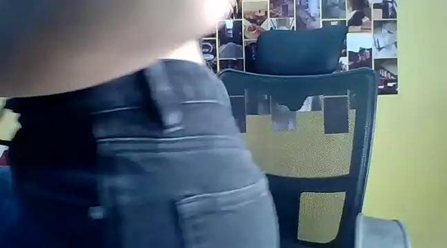 Snapshot of Nicole-wallace chatting on January 2025 10:30:01 AM Nicole-wallace online show from January 2025 10:30:01 AM