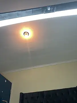 DarkBerry87 online show from March 2026 10:57:01 PM