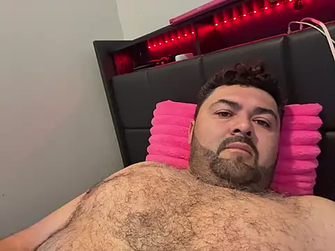 Lucrecio19 online show from February 2026 05:36:02 PM