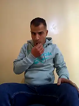 Bisex activ19 online show from January 2025 02:19:02 PM