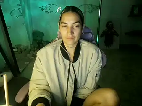 Snapshot of mandy_berrys chatting on June 2026 07:38:01 AM mandy berrys online show from June 2026 07:38:01 AM