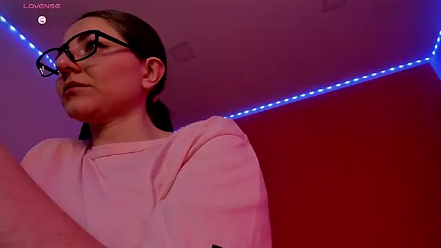 Ich Bin Julia online show from April 2026 10:07:02 AM