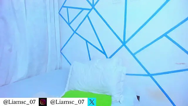 liam scott77 online show from December 2025 08:59:01 PM