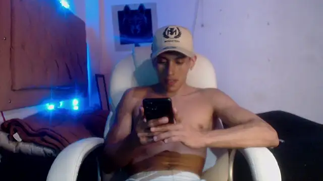 Iruma fat dick777 online show from February 2025 04:10:01 PM