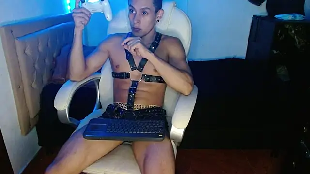 Iruma fat dick777 online show from March 2025 01:16:01 AM